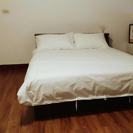 Apartamento Walk Around.Tainan Exterior foto