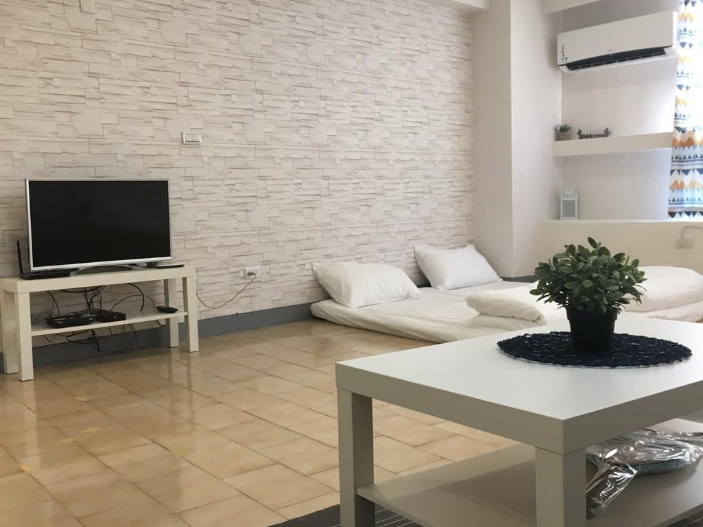 Apartamento Walk Around.Tainan Exterior foto
