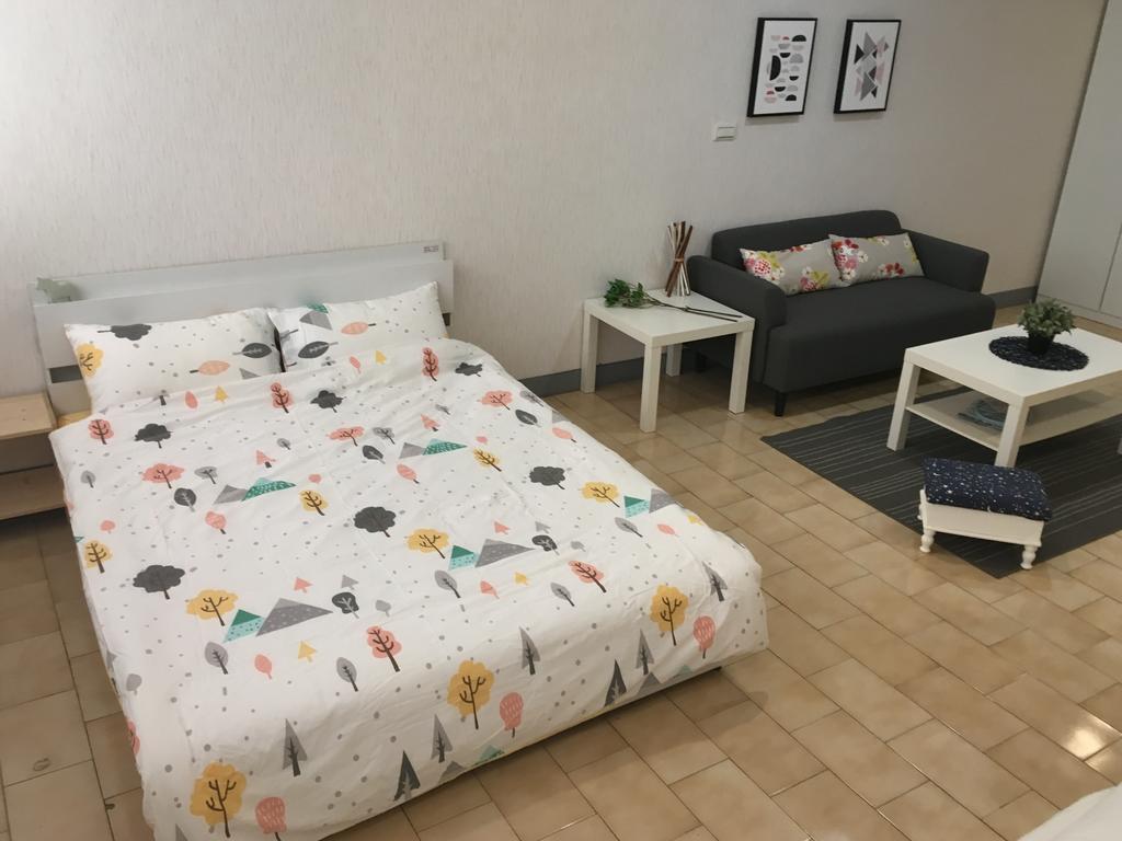 Apartamento Walk Around.Tainan Exterior foto