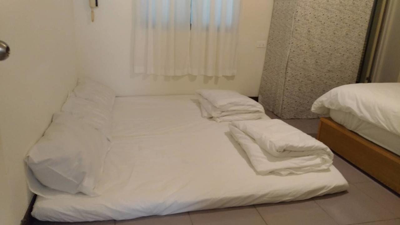 Apartamento Walk Around.Tainan Exterior foto
