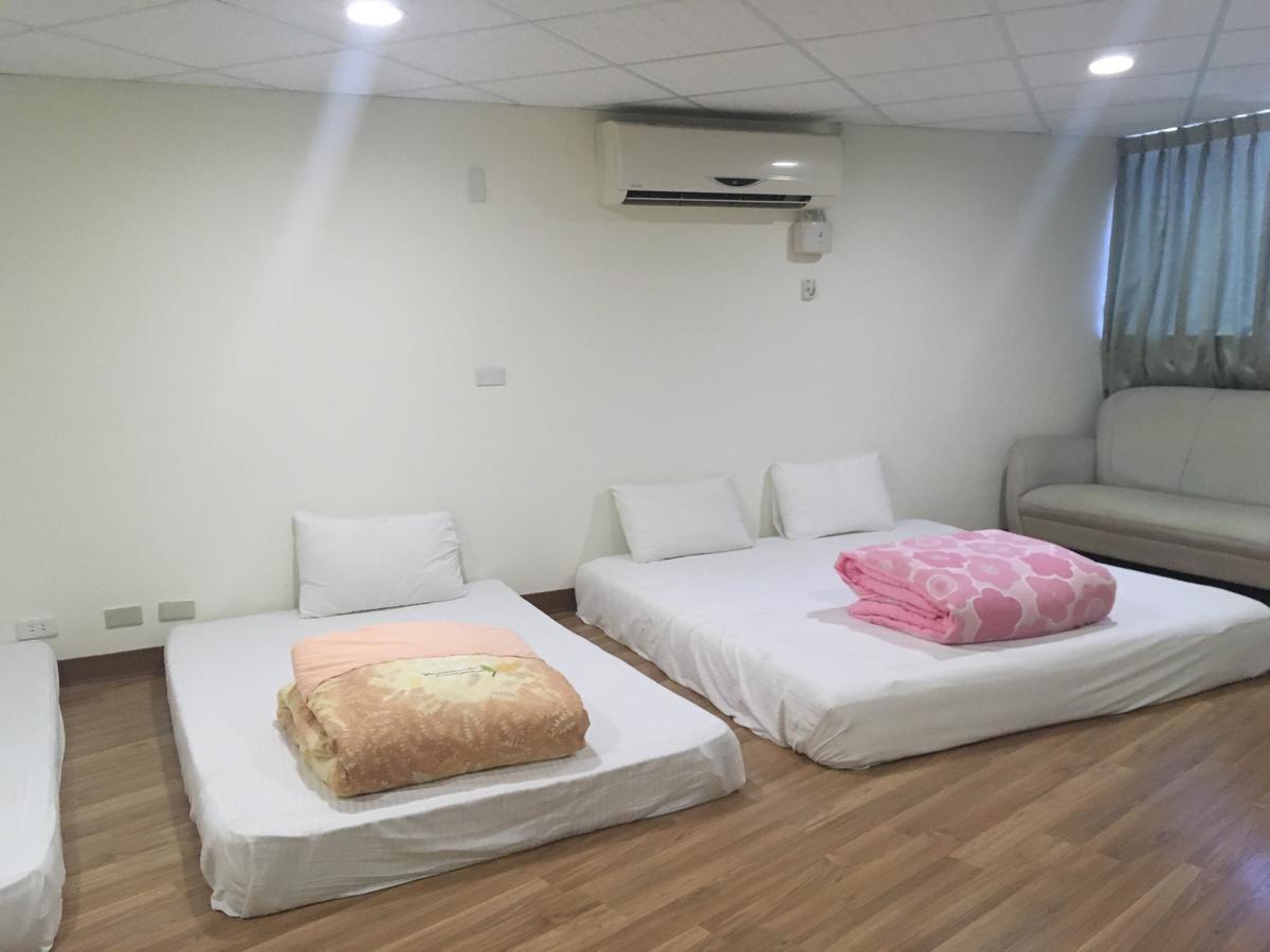 Apartamento Walk Around.Tainan Exterior foto